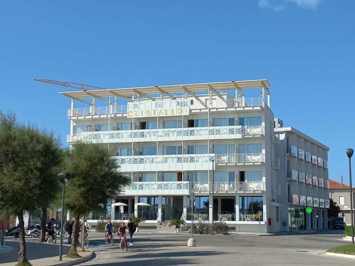 Residence Cristallo Senigallia Exteriör bild